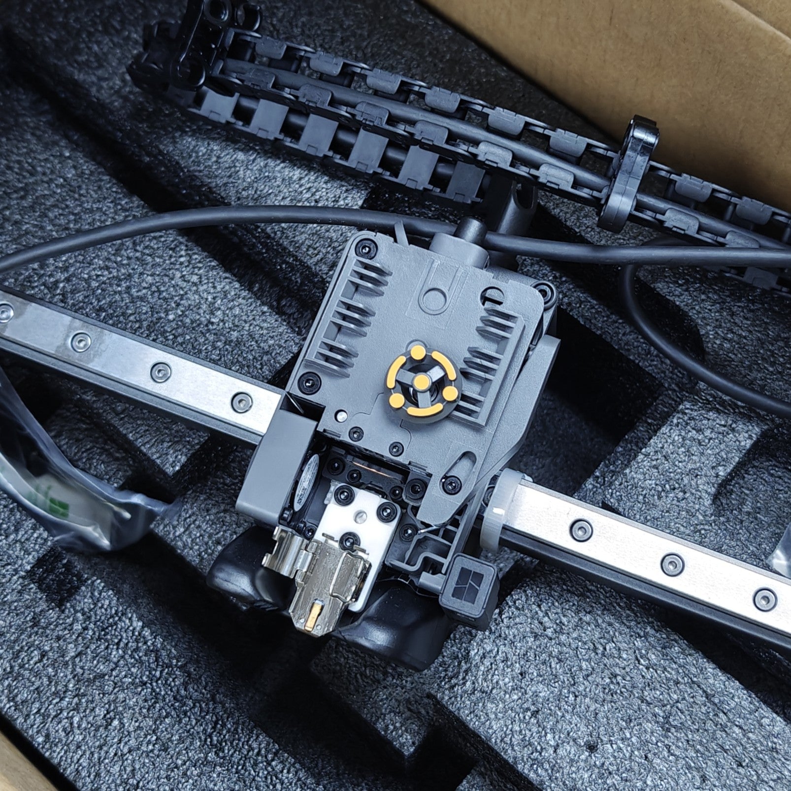 2.10.ロビロビページ Bambu Lab H2S Toolhead with X-Axis Assembly [Open Box] – Vector 3D
